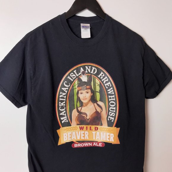 00s Vintage Mackinac Island Brewhouse T Shirt Craft Beer Beaver Tamer Girl M - Picture 8 of 10